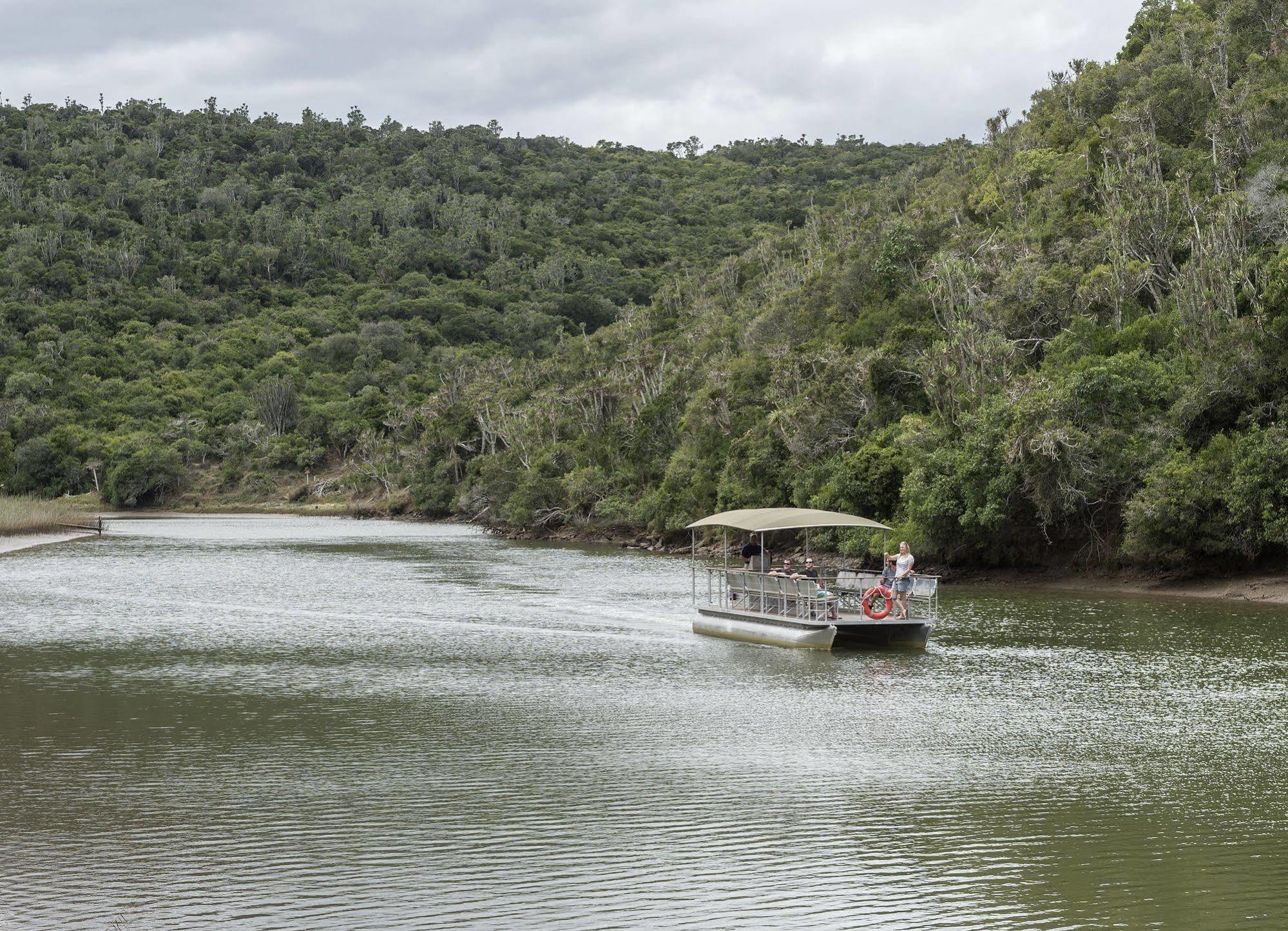 Kariega Game Reserve Main Lodge Kenton on Sea Exteriör bild